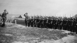 Jeden z oddziałów armii słowackiej, który wziął udział w powstaniu słowackim latem 1944 r. Fot. Wikipedia.