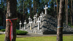Polski Cmentarz Wojenny w Kijowie-Bykowni. Fot. PAP/V. Musiienko