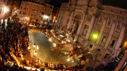 Fontanna di Trevi w Rzymie. PAP/EPA/Claudio Peri