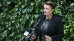 Małgorzata Omilanowska podczas uroczystości otwarcia nowego gmachu Biblioteki Publicznej m.st. Warszawy Biblioteki Głównej Województwa Mazowieckiego w 2015 r. Fot. PAP/R. Guz 