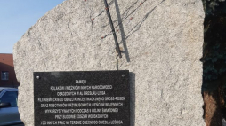 Pomnik w Leśnicy przy ul. Trzmielowickiej na terenie 10. Wrocławskiej Brygady Łączności. Fot. Kamilla Jasińska / IPN Wrocław