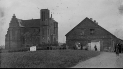 Chojny. Kościół pod wezwaniem św. Wojciecha. Fot. NAC