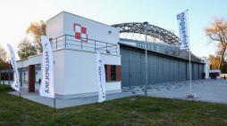 Hangar nr 5 odbudowany dla Muzeum Lotnictwa Polskiego w Krakowie. Fot. PAP/Art Service