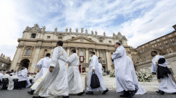 Msza kanonizacyjna. Watykan, 20.10.2024. Fot. PAP/EPA