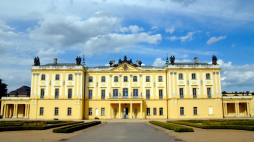 Białystok, pałac Branickich, fot. PAP/M. Rozwadowski