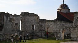 Zamek w Janowcu, fot. PAP/W. Jargiło
