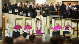 Katowice, archikatedra Chrystusa Króla, inauguracja obchodów stulecia archidiecezji katowickiej, fot. PAP/M. Meissner