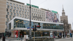 Salon Empik w dawnej Cepelii przy Marszałkowskiej w Warszawie, fot. PAP/R. Guz