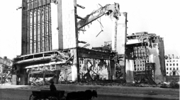 Ruiny Dworca Głównego w Warszawie (styczeń 1954). PAP/CAF archiwum