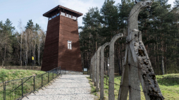 Teren dawnego obozu koncentracyjnego Gross-Rosen, fot. PAP/Maciej Kulczyński