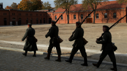 Otwarcie inwestycji "Koszary Park", zespołu XIX-wiecznych budynków po koszarach wojskowych, zrewitalizowanych i przystosowanych do prowadzenia działalności gospodarczej, 2014 r. PAP/Tomasz Waszczuk