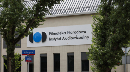 Siedziba Filmoteki Narodowej - Instytutu Audiowizualnego w Warszawie. Fot. PAP/Albert Zawada