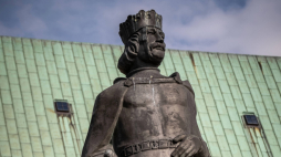 Pomnik Bolesława Chrobrego w Gnieźnie. PAP/Archiwum Kalbar