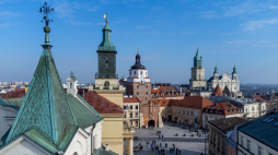 Widok z góry na Stare Miasto w Lublinie. PAP/Wojtek Jargiło