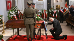 Prezydent Andrzej Duda podczas pogrzebu Bogusława Nizieńskiego, pierwszego rzecznika interesu publicznego, fot. PAP/Radek Pietruszka