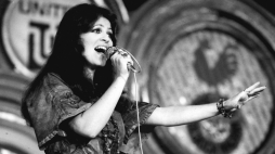 Anna Jantar na festiwalu w Sopocie w 1976 r. Fot. PAP/CAF-Janusz Uklejewski