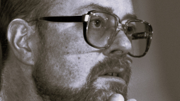 Jerzy Sztwiertnia, 1990 r. Fot. PAP/Ireneusz Sobieszczuk