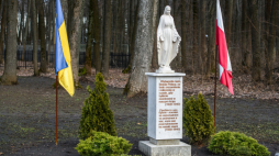 Cmentarz Ofiar Totalitaryzmu w Charkowie, gdzie spoczywają m.in. polscy oficerowie zamordowani przez Rosjan wiosną 1940 r. Fot. PAP/Vladyslav Musiienko 
