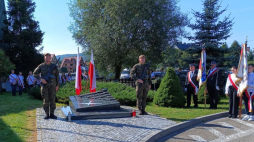 Pomnik poświęcony amerykańskim lotnikom w Jeleśni. Fot. UG Jeleśnia