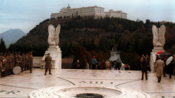 Polski cmentarz na Monte Cassino. Fot. PAP/Tadeusz Zagoździński