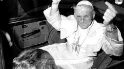 16.10.1978 r. Papież Jan Paweł II, wkrótce po wyborze. Fot. PAP/CTK