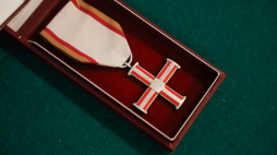 Krzyż Wolności i Solidarności. Fot. PAP/Artur Reszko