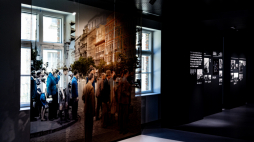 Wystawa w Muzeum Auschwitz. Fot. PAP/Art Service