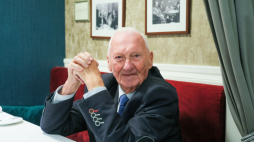 Kryminolog prof. Brunon Hołyst. Fot. PAP/Rafał Guz