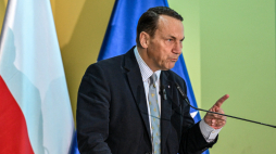 Wicepremier, minister spraw zagranicznych RP Radosław Sikorski, Fot. PAP/Darek Delmanowicz
