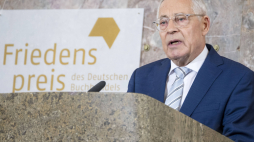 Karl Schlögel uhonorowany Nagrodę Pokojową Księgarzy Niemieckich. Fot. PAP/EPA/Thomas Lohnes/POOL