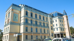 Collegium Maius Uniwersytetu Opolskiego – siedziba Muzeum Uniwersytetu Opolskiego. Fot. See page for author, Public domain, via Wikimedia Commons