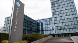 Budynek Sueddeutscher Verlag, w którym mieści się gazeta "Sueddeutsche Zeitung" w Monachium, Niemcy, 7 kwietnia 2016 r. Fot. EPA/SVEN HOPPE Źródło: PAP/EPA.