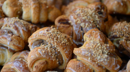 Kiermasz Świętomarciński w Poznaniu, 2024 r. Fot. PAP/Jakub Kaczmarczyk