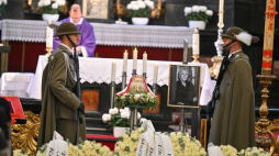 Uroczystości pogrzebowe Elżbiety Pendereckiej w kościele Świętych Apostołów Piotra i Pawła w Krakowie. Fot. PAP/Art Service