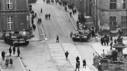 Czołgi na Długim Targu w Gdańsku w grudniu 1970 r. Fot. PAP/Edmund Pepliński