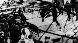 Pacyfikacja kopalni "Wujek" w stanie wojennym. Fot. PAP/archiwum