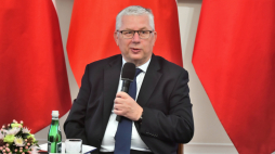 Historyk prof. dr. hab. Ryszard Kaczmarek podczas konferencji poświęconej historii i znaczeniu trzech powstań śląskich dla współczesnej Polski. Fot. PAP/Andrzej Lange