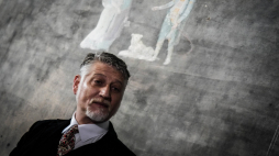 Włoski minister kultury Alessandro Giuli. Fot. EPA/CESARE ABBATE Dostawca: PAP/EPA