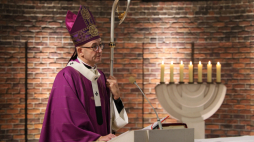 Abp Adrian Galbas. Fot. PAP/Paweł Supernak