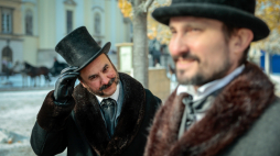 Plan filmowy adaptacji „Lalki” na Krakowskim Przedmieściu w Warszawie. Fot. PAP/Szymon Pulcyn