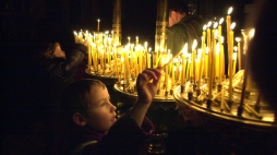 Prawosławni chrześcijanie rozpoczęli Wielki Post. Zdjęcie z liturgii w Soborze Św. Mikołaja w Białymstoku, 2004 r. PAP/Leon Stankiewicz