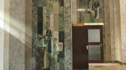 Mozaika z dawnego Domu Kultury Radzieckiej przy ul. Foksal w Warszawie w rejestrze zabytków. Fot, Wojewódzki Mazowiecki Konserwator Zabytków