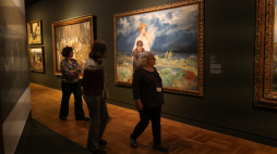 Fragment wystawy czasowej "Kolekcjoner. Ignacy Korwin-Milewski (1846–1926)" w Muzeum Narodowym w Warszawie. Fot. PAP/Albert Zawada 