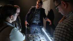 Otwarcie wystaw „W kamień zmienione” i „Skarby minionych wieków” zorganizowanych z okazji 70-lecia Działu Archeologii Muzeum Podlaskiego. Fot. PAP/Artur Reszko