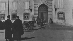 Castel Gandolfo. Pałac papieski./NAC