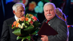 Były prezydent Lech Wałęsa oraz były premier Jerzy Buzek. Fot. PAP/Piotr Wittman 
