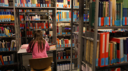 Biblioteka Uniwersytetu Warszawskiego. Fot. PAP/Rafał Guz