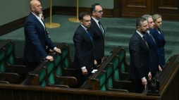 Warszawa, 12.05.2026 r. Ławy rządowe na sali sejmowej. Fot. PAP/Marcin Obara