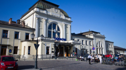 Dworzec kolejowy w Tarnowie. Fot.it.tarnow.pl