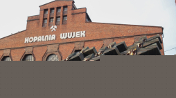 Pomnik poległych górników KWK „Wujek” w Katowicach. Fot. PAP/Jarek Praszkiewicz